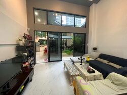 Elias Terrace (D18), Terrace #473006091